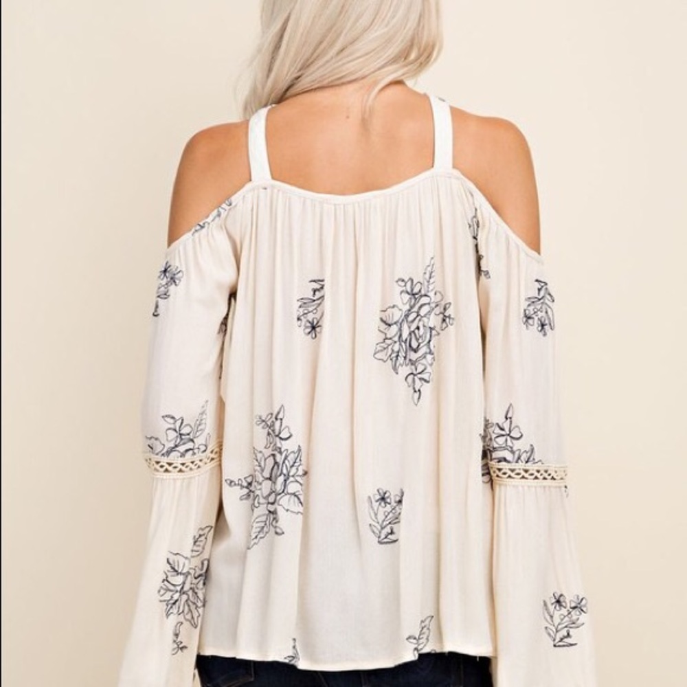Flare Sleeve Floral Halter - Picture 5 of 5